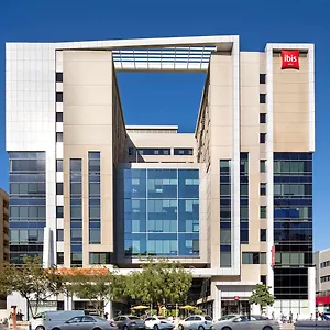 Отель Ibis Al Rigga